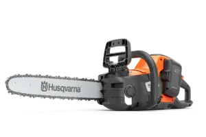 HUSQVARNA 242i ar akumulatoru un lādētāju - skats 1