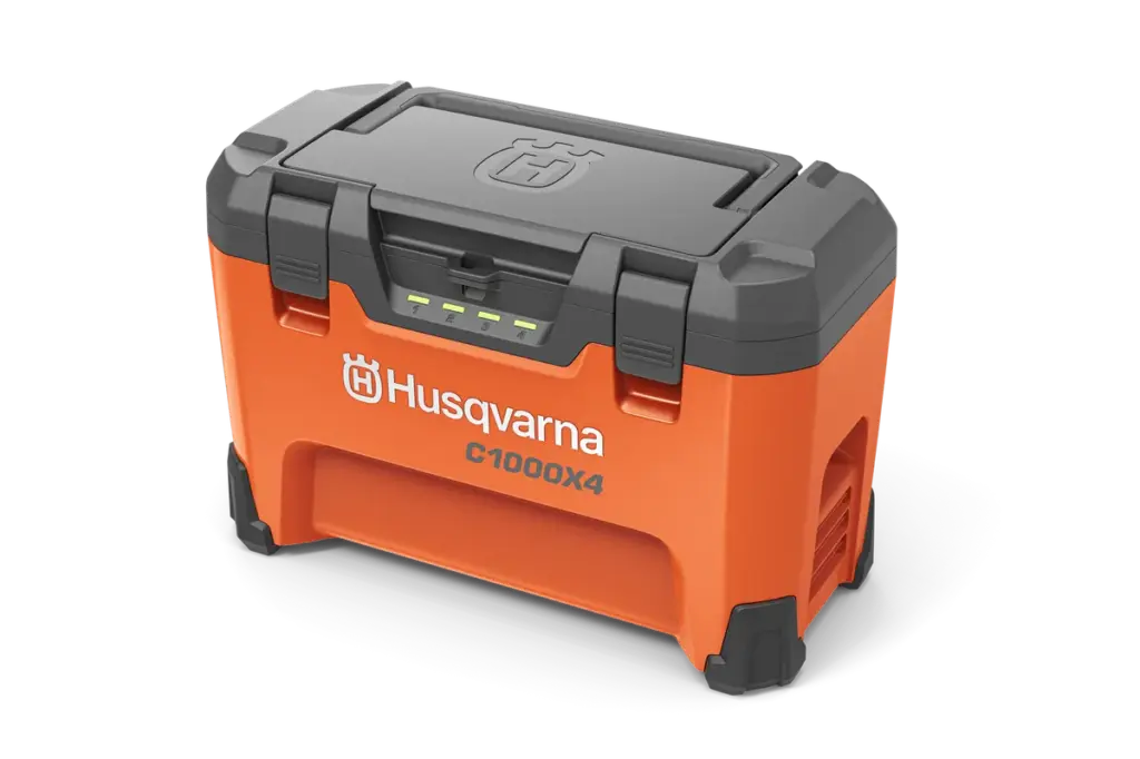 HUSQVARNA 40-C1000X4 - skats 1