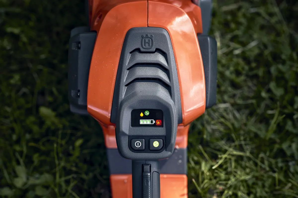 HUSQVARNA 542i XP® - skats 3