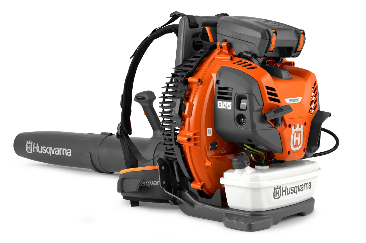 HUSQVARNA 590BTS - skats 1