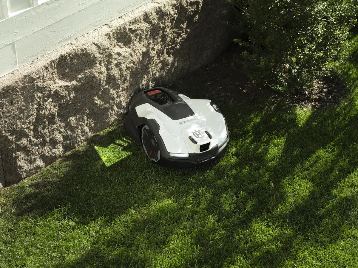 HUSQVARNA Automower® 410VE NERA - skats 3