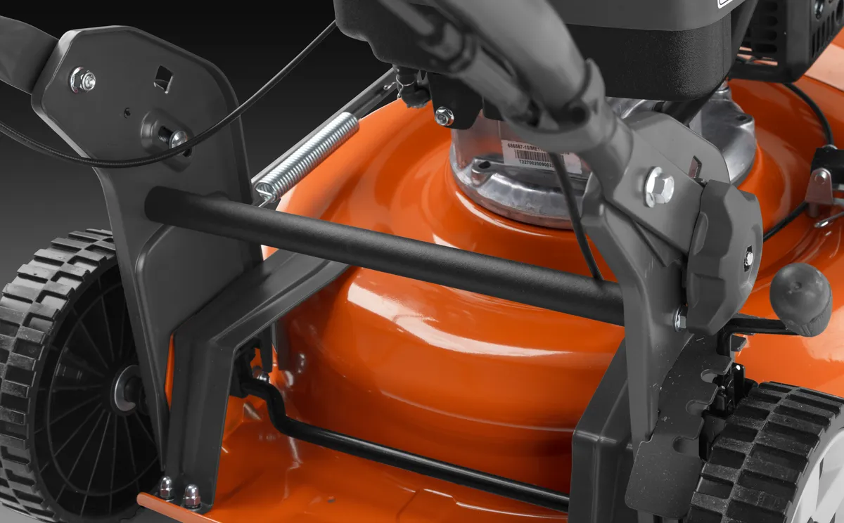 HUSQVARNA LB 251S - skats 2