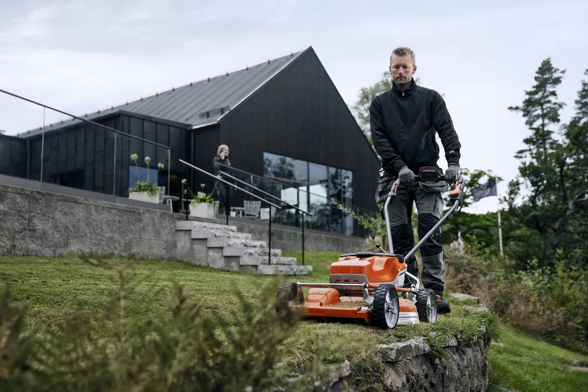 HUSQVARNA LB 553iV - skats 2