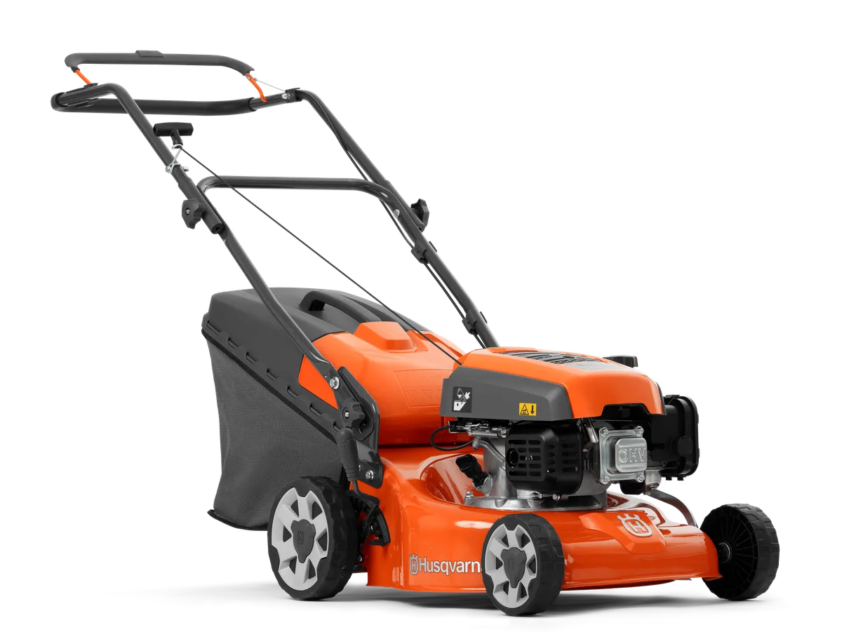 HUSQVARNA LC 140P - skats 1