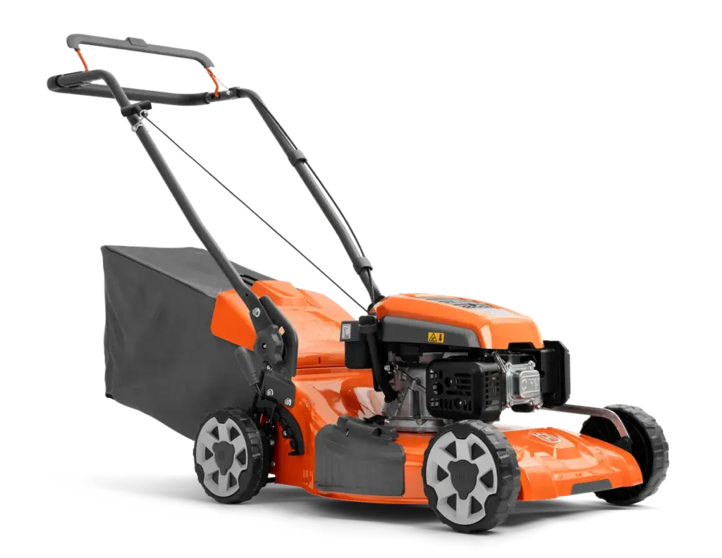 HUSQVARNA LC 151 - skats 1