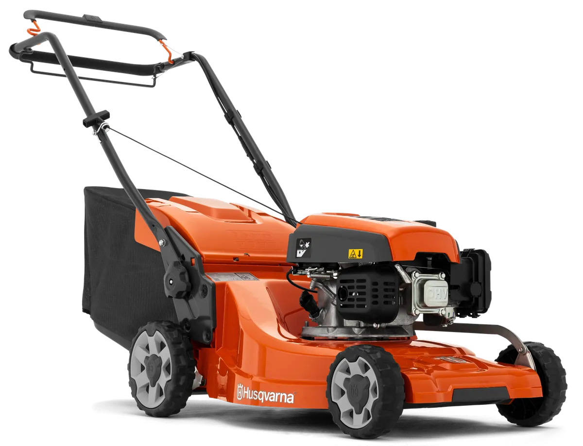 HUSQVARNA LC 247S - skats 1