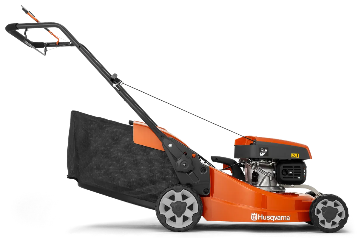 HUSQVARNA LC 247S - skats 3