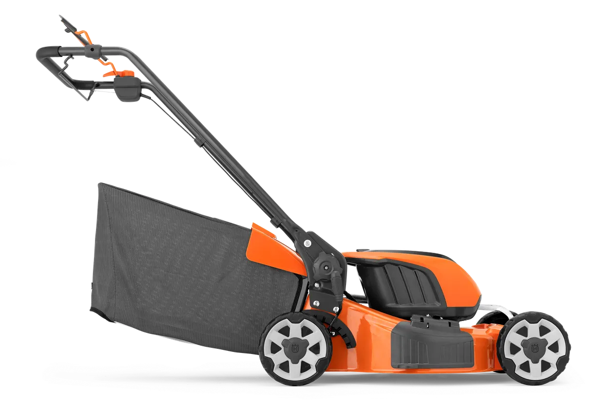 HUSQVARNA LC 251iS - skats 4