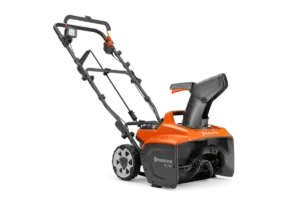 HUSQVARNA ST 143i - skats 1
