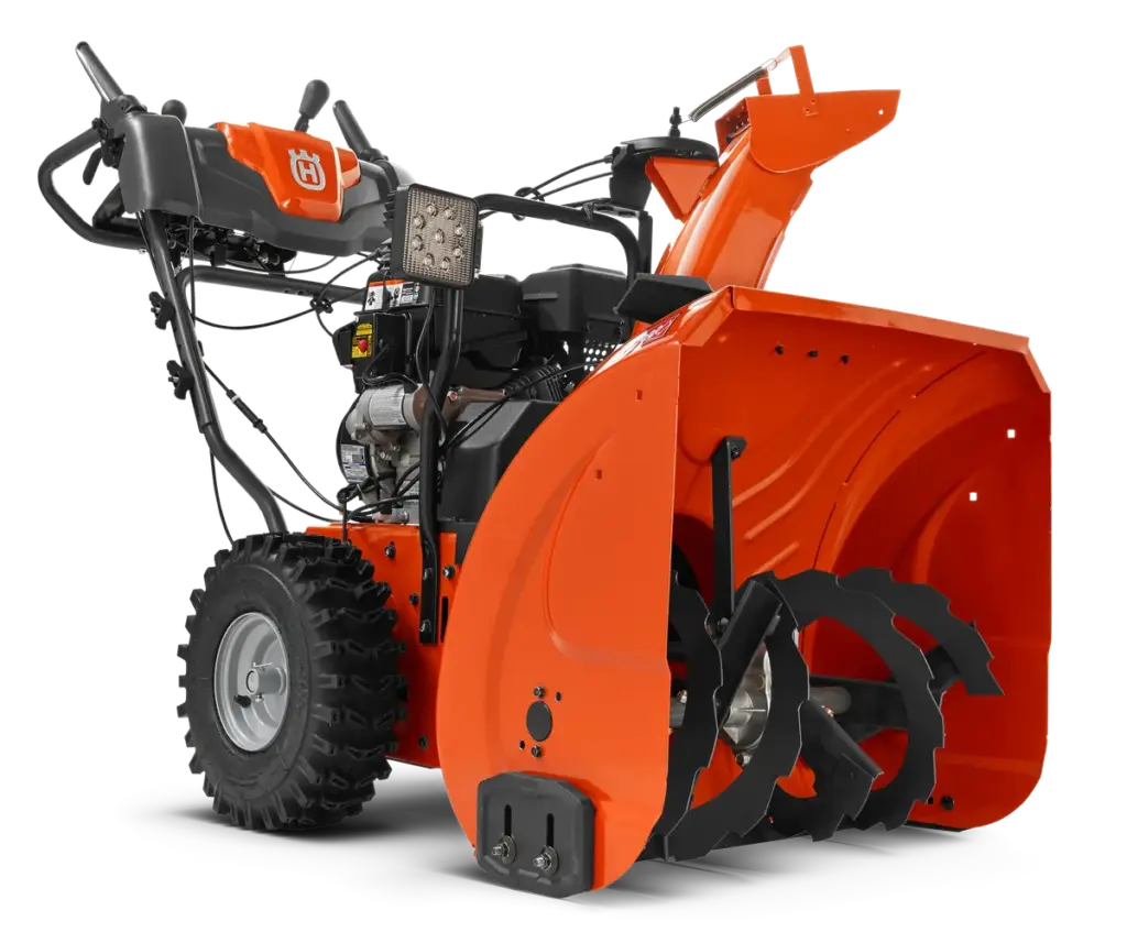 HUSQVARNA ST 224 - skats 1
