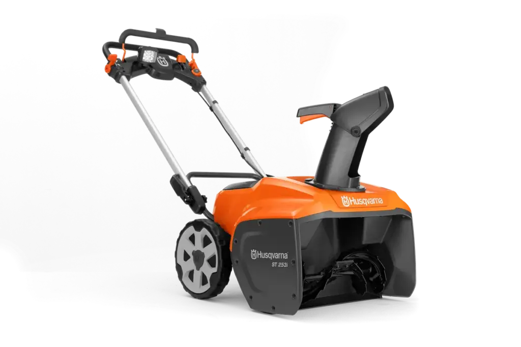 HUSQVARNA ST 253i - skats 1