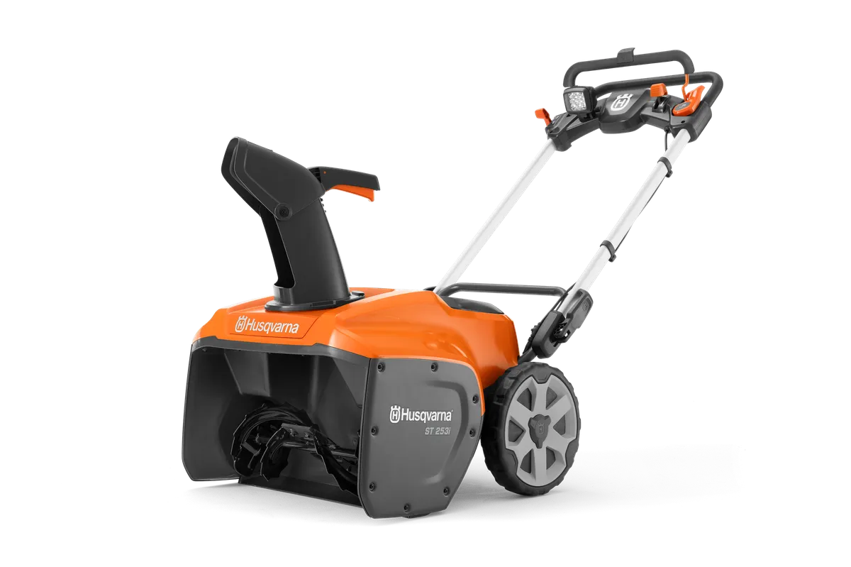 HUSQVARNA ST 253i - skats 2