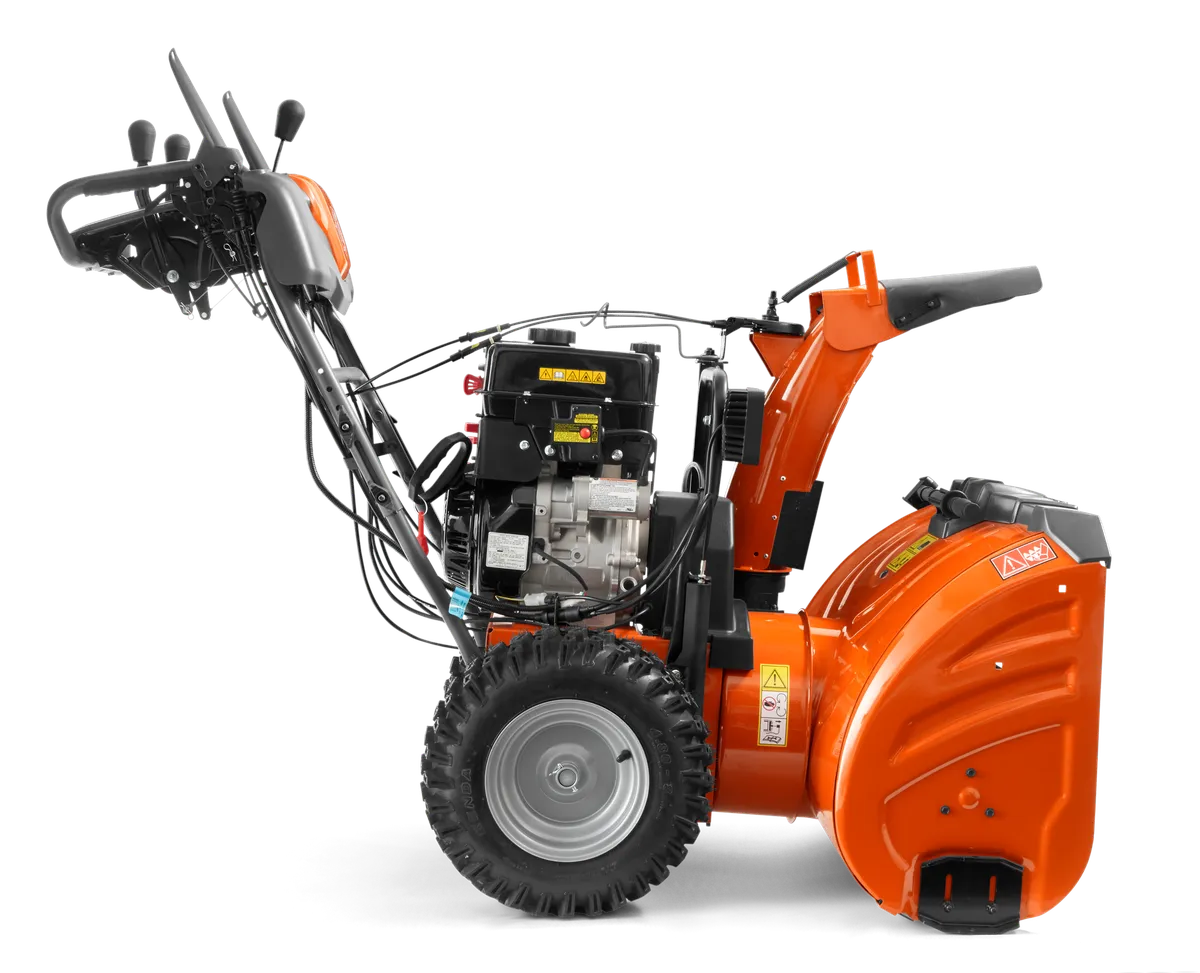 HUSQVARNA ST 324 - skats 4