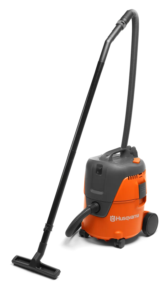HUSQVARNA WDC 220 - skats 1