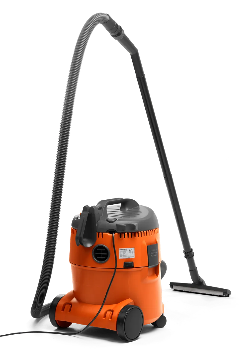 HUSQVARNA WDC 220 - skats 2